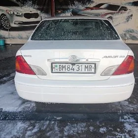 Toyota Avalon 2000