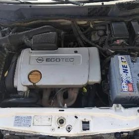 Opel Astra 2003