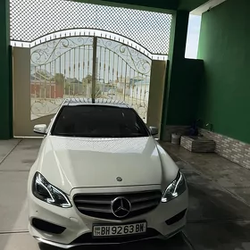 Mercedes-Benz E350 2010