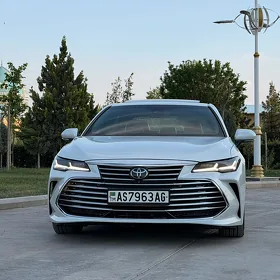Toyota Avalon 2019