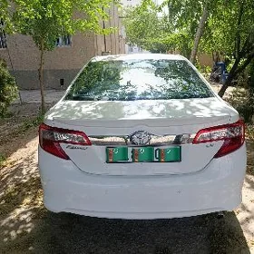 Toyota Camry 2012