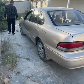 Toyota Avalon 1995