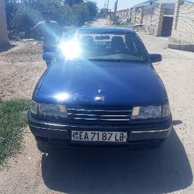 Opel Vectra 1990