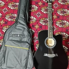 KAMOER FUL KOROPKA GITARA