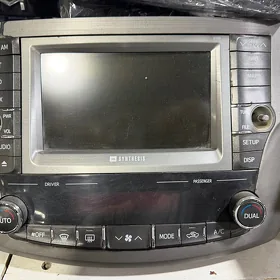 2011 AVALON JBL MONITOR