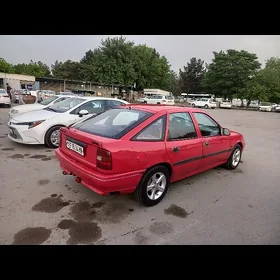 Opel Vectra 1990