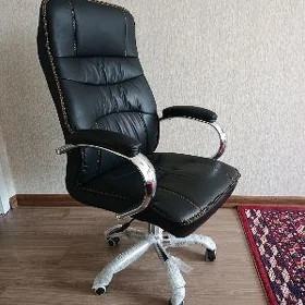 Ofisni kresla