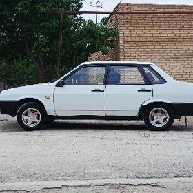 Lada 21099 2000