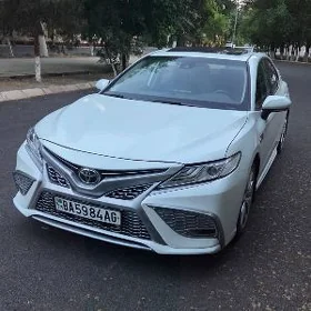 Toyota Camry 2022