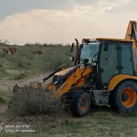 JCB 3CX ECO 2013