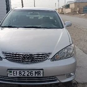Toyota Camry 2005