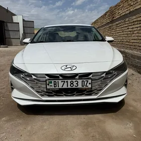 Hyundai Elantra 2021