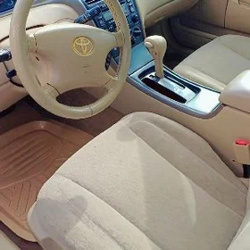 Toyota Avalon 2000