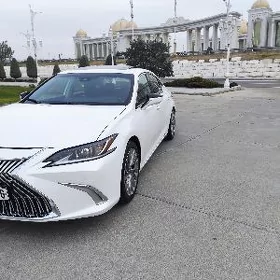 Lexus ES 350 2021