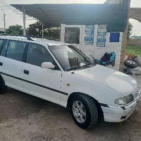 Opel Astra 1996