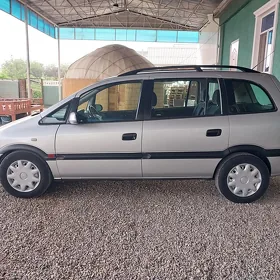 Opel Zafira 1999