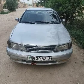 Nissan Cefiro 1997