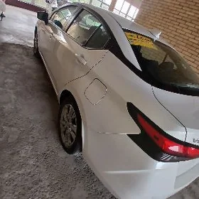 Nissan Versa 2025