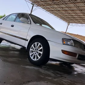Toyota Corona 1993