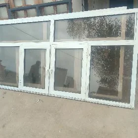 Aýna