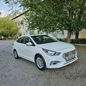 Hyundai Accent 2023