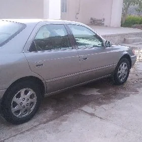 Toyota Camry 1997
