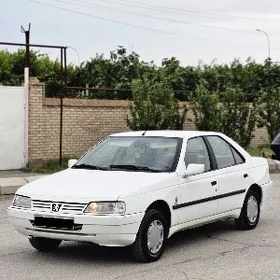 Peugeot 405 2014