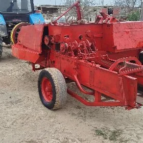 MTZ 80 2010