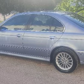 BMW E39 2003