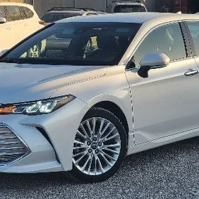 Toyota Avalon 2019