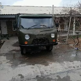 UAZ 452 1984