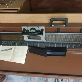 ВЯЗАЛЬНАЯ МАШИНА СССР
