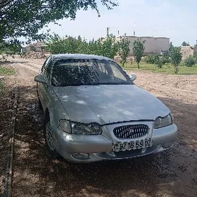 Hyundai Sonata 1998