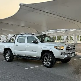 Toyota Tacoma 2016