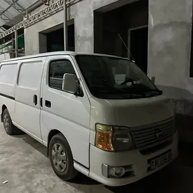 Nissan Urvan 2007