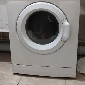 stiralni.maşyn.aftamat