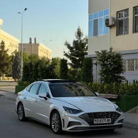 Hyundai Sonata 2021