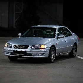 Toyota Camry 2000