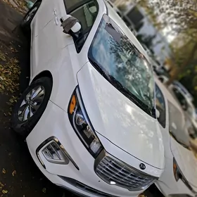 Kia Sedona 2020