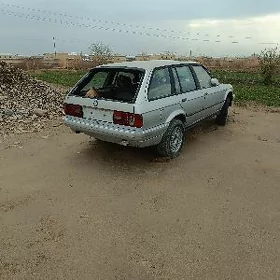 BMW 320 1988