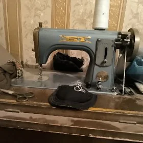 швейная машинка