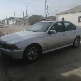 BMW E39 1999