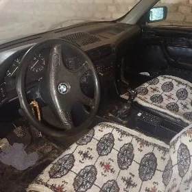 BMW 525 1992
