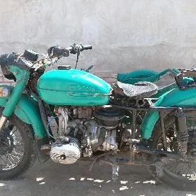 Ural 5557 1990