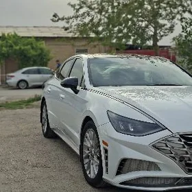 Hyundai Sonata 2021