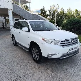 Toyota Highlander 2011
