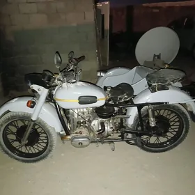 Ural 4320 1992