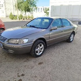 Toyota Camry 1998