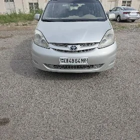 Toyota Sienna 2008