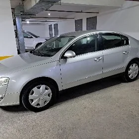 Volkswagen Passat 2008